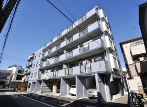 セザール西新井