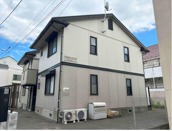 ブラウンコート