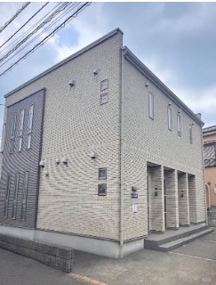 調布市菊野台２丁目アパート