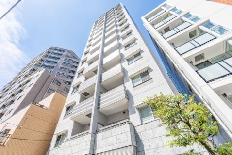 ＬＥ−ＬＩＯＮ　ＩＫＥＢＵＫＵＲＯ　ＣＯＭＦＯＲＴ