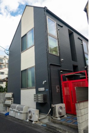 ＦＩＲＳＴＨＯＵＳＥ　ＫＩＴＡＳＨＩＮＪＵＫＵ