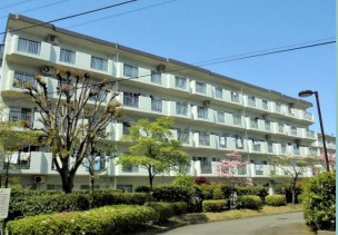 小山田桜台団地２−１５団地　３９号棟